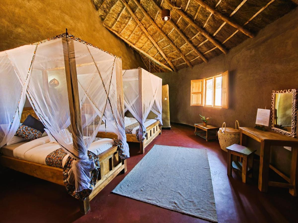Africa Safari Maasai Boma Villa Серенгети Екстериор снимка